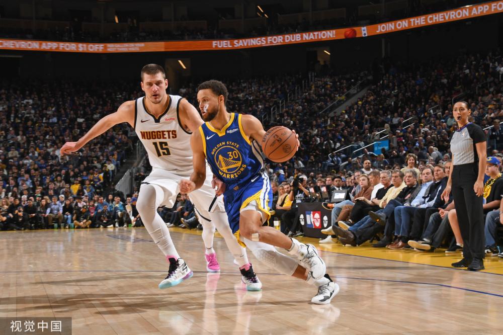 也逼迫我们 也逼迫我们