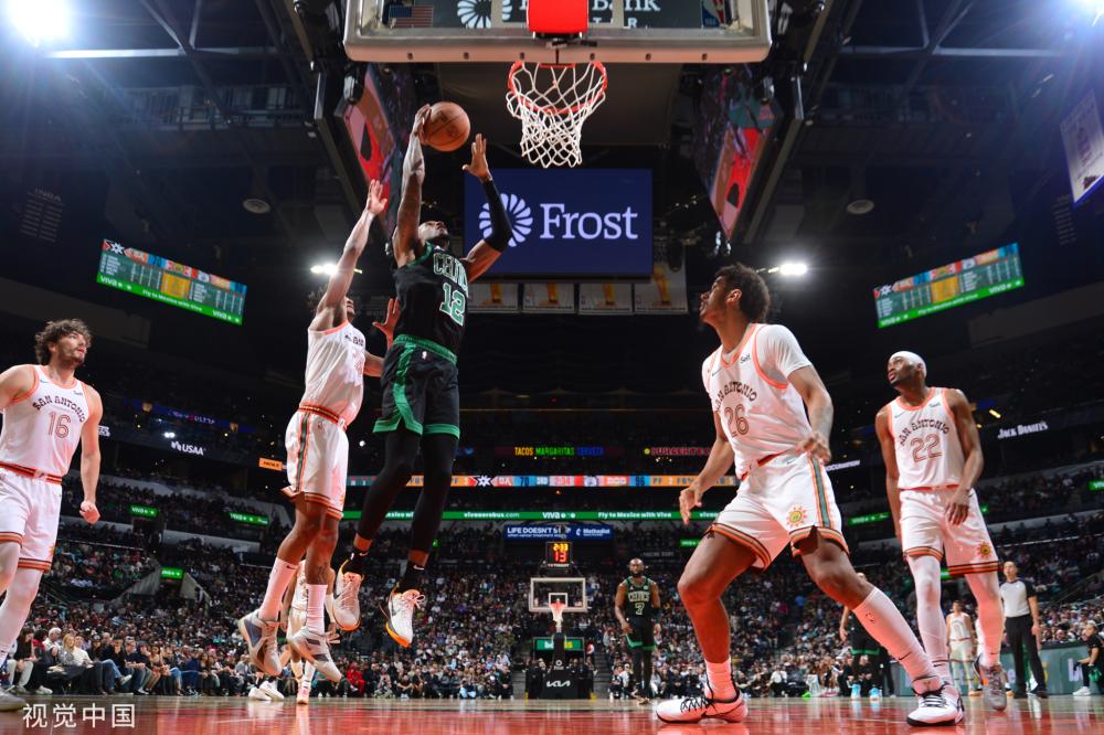 球迷建立情 球迷建立情